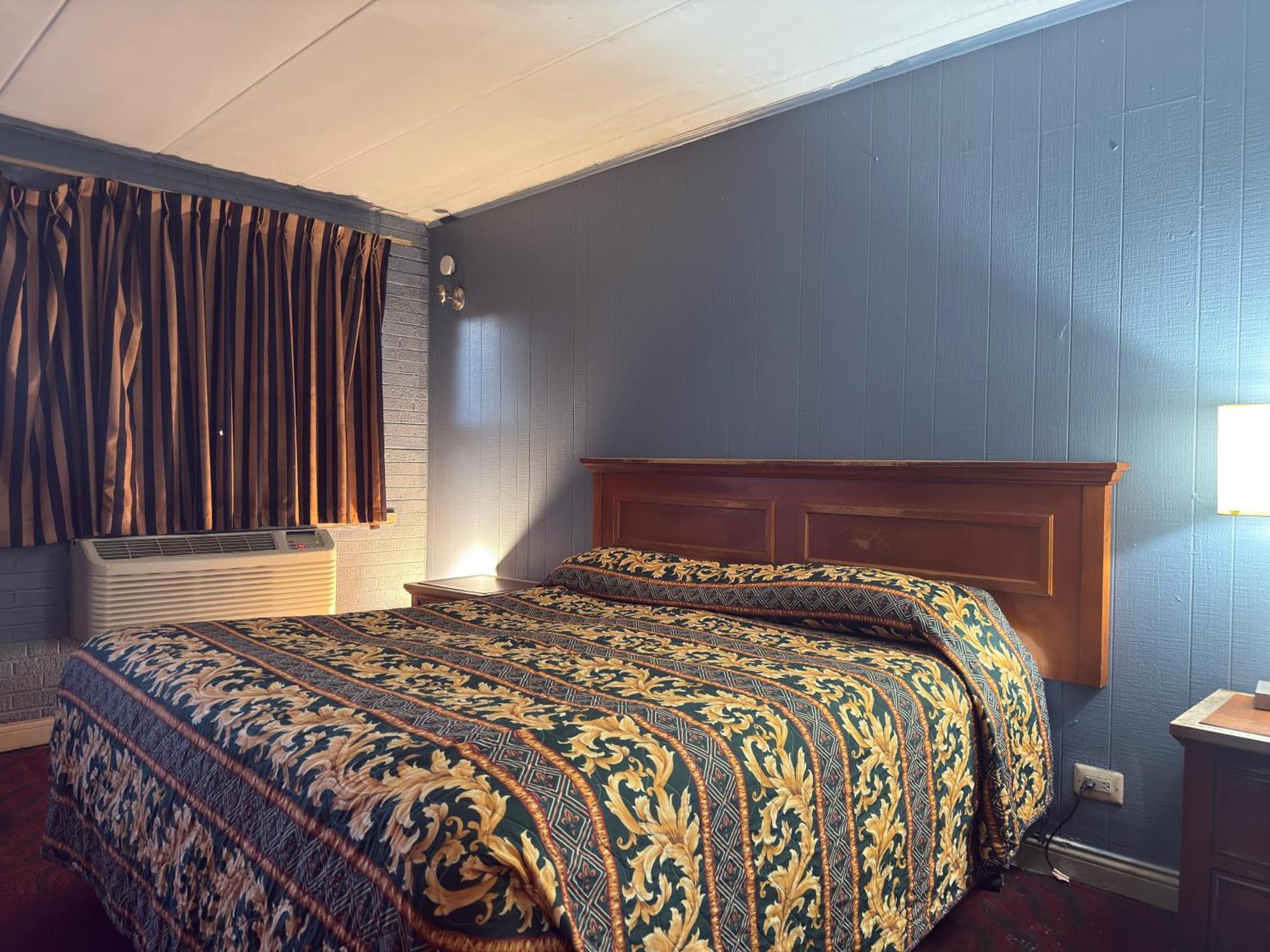 Admiral Motel By Oyo Chicago I-94 Екстер'єр фото